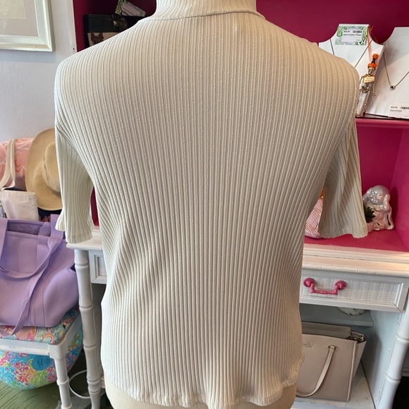 Eileen Fisher beige ribbed mock t-neck size L - Picture 4 of 4